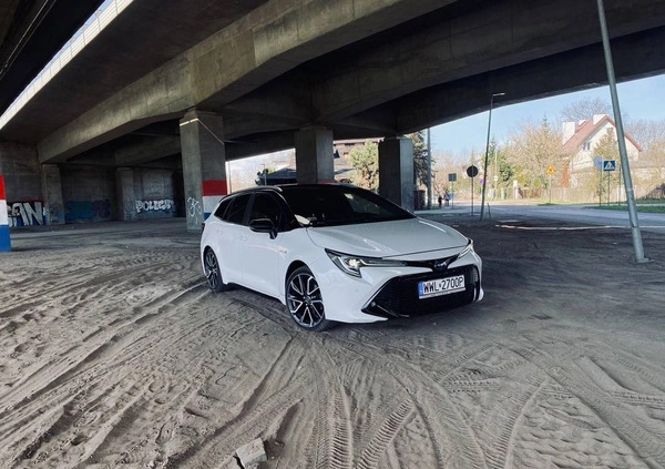 Toyota Corolla cena 74999 przebieg: 178300, rok produkcji 2019 z Warszawa małe 92